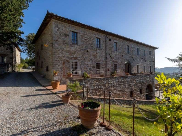 Beautiful farm in the heart of the Chianti Classico 8